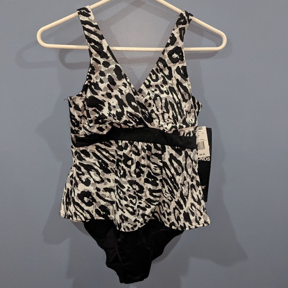 NWT Trimshaper Women's Animal Angie Cheetah Print